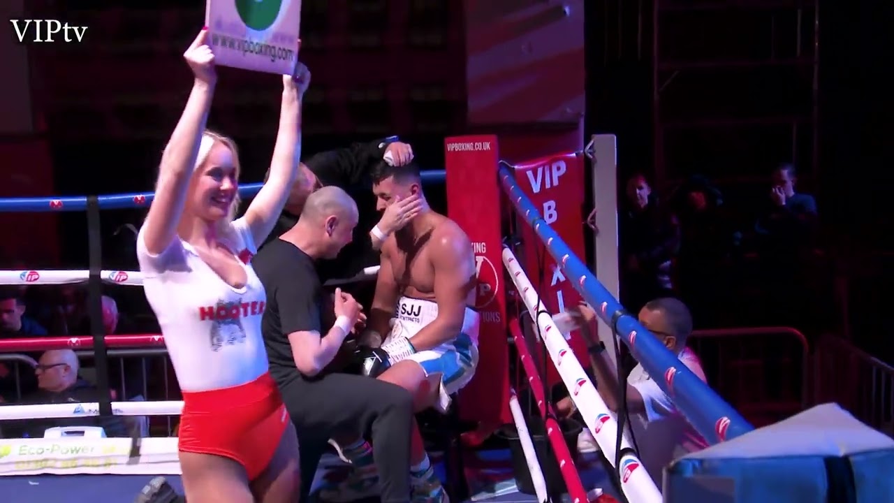 Nathan Quarless v Ethan King on VIP's Liverpool show at The Olympia on 4.03.2023 background