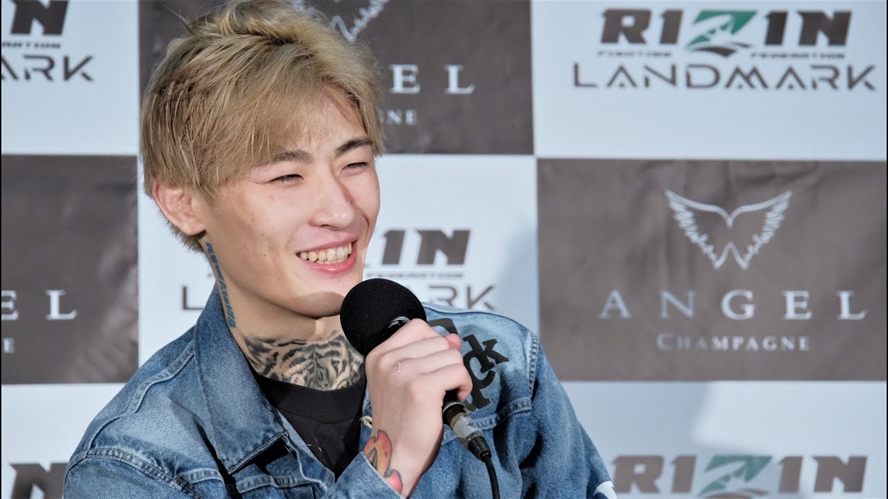 平本蓮 試合後インタビュー / ANGEL CHAMPAGNE presents RIZIN LANDMARK 4 in NAGOYA background