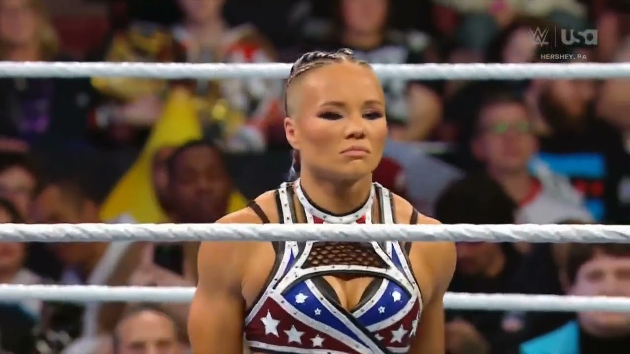 WWE RAW ZELINA VEGA VS IVY NILE 10/28/24 background