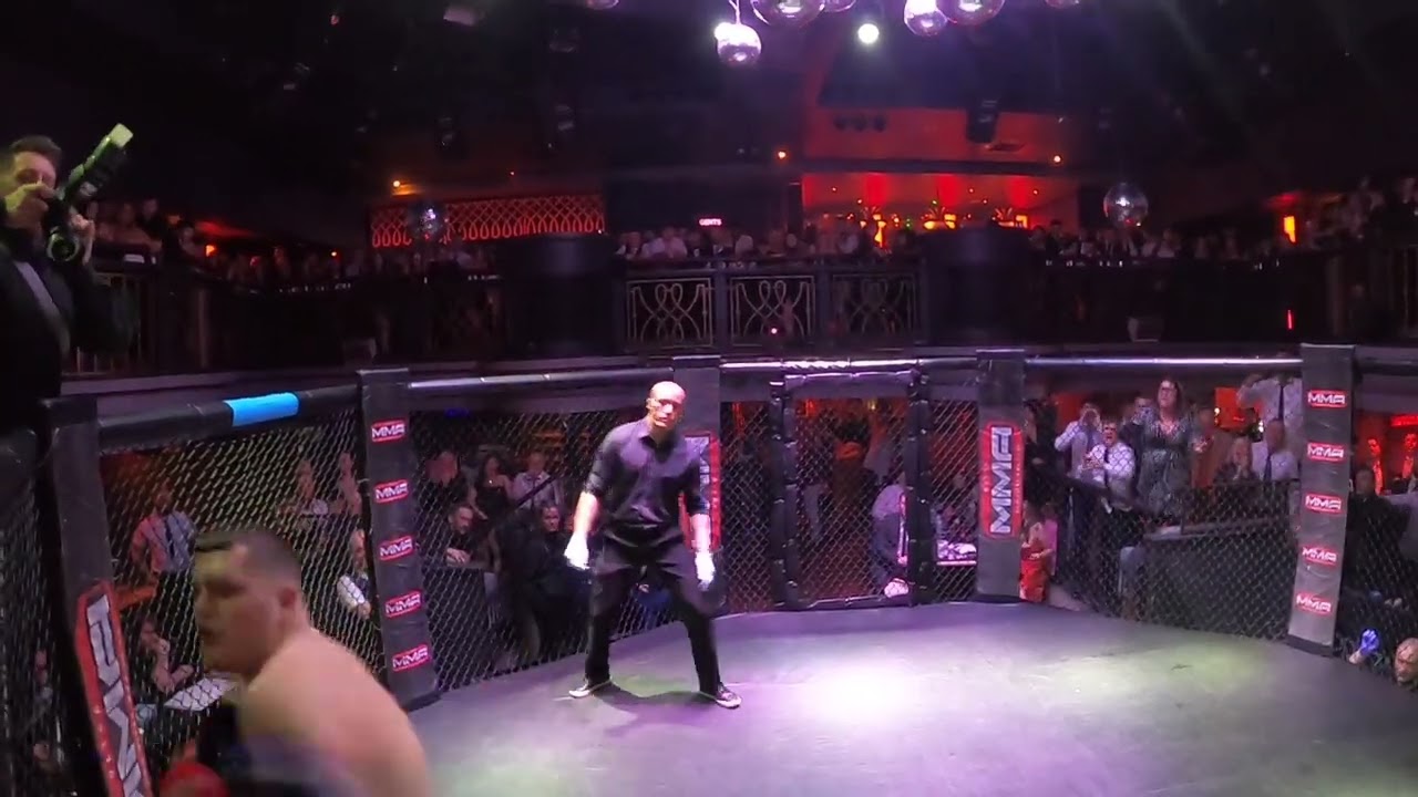 NOTTINGHAM | ULTRA MMA | HARRY TOMLINSON VS COLBY WILDGOOSE background
