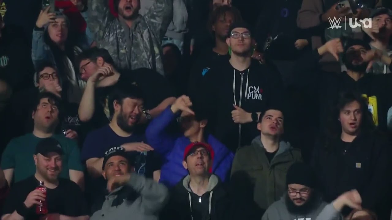Kofi Kingston’s own mother disapproves of her son and Xavier turning on Big E: Raw, Dec. 23, 2024 background