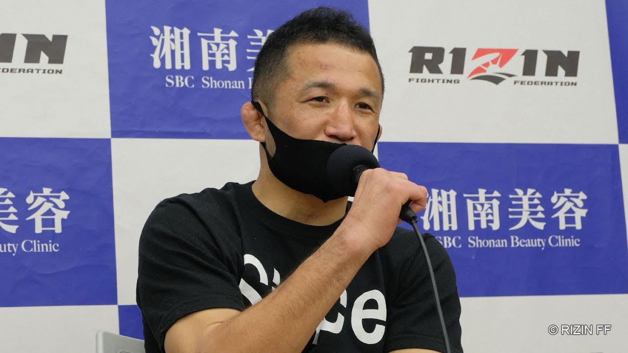 中村大介 試合後インタビュー / 湘南美容クリニック presents RIZIN.34 background
