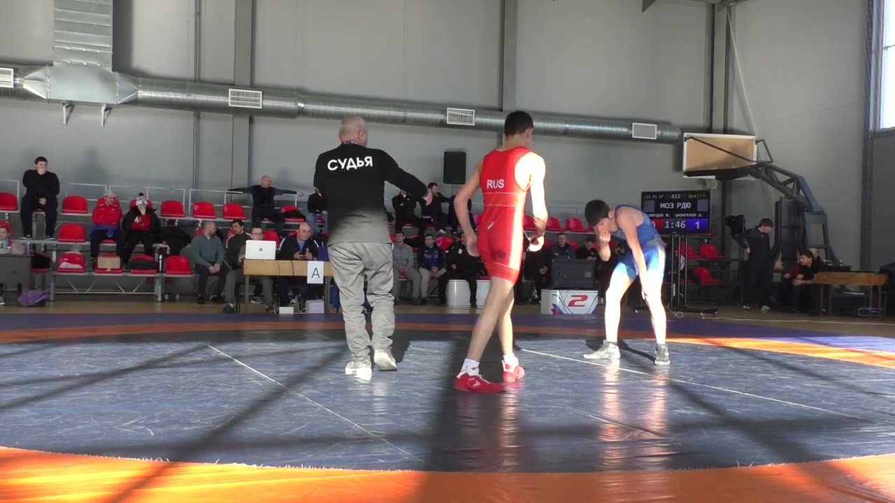 Юнус Махмудов - Давид Цховребов background
