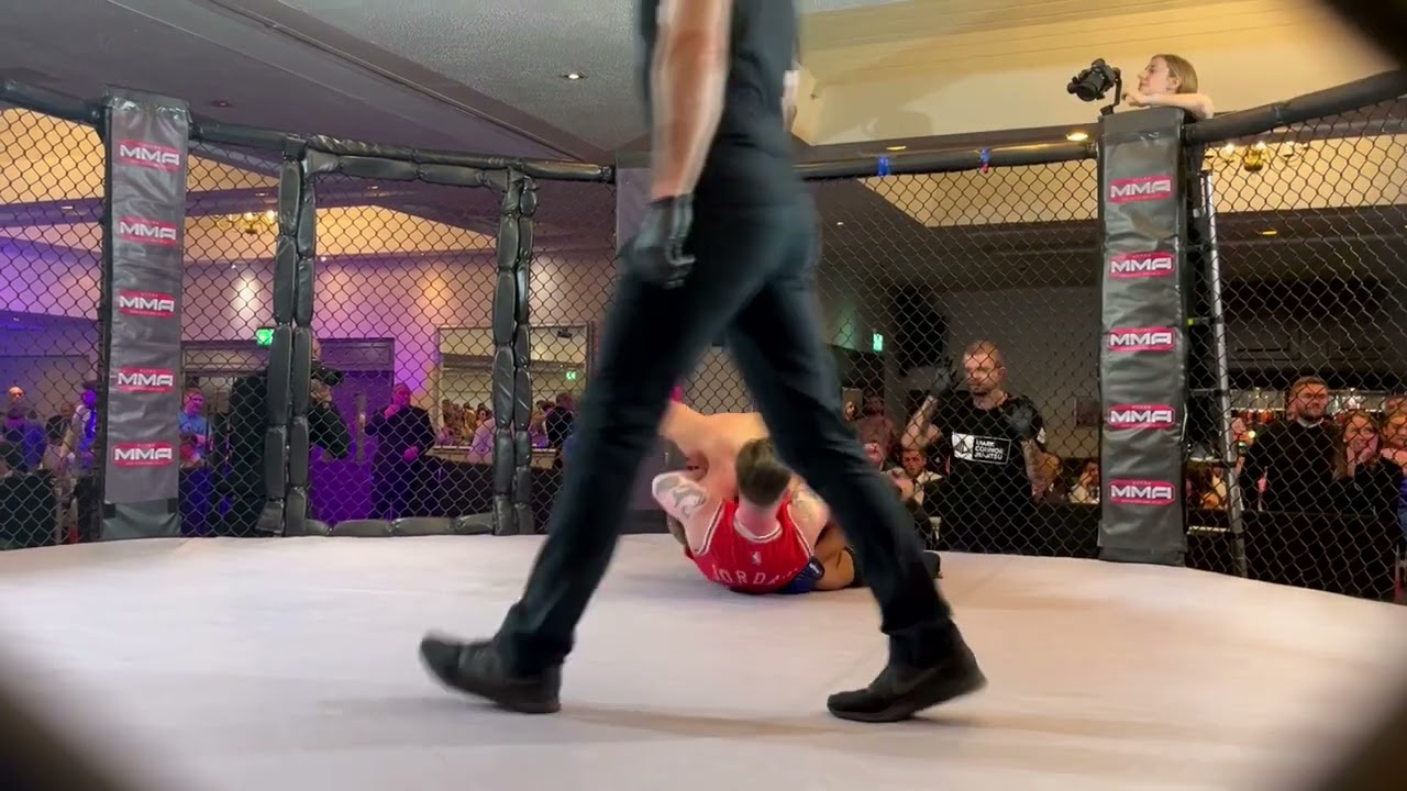GLASGOW | ULTRA MMA | ANGUS BROWN VS MICHAEL McCONVILLE