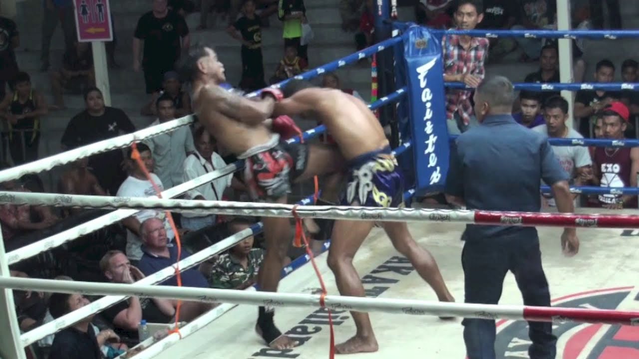 Seuadao (Tiger Muay Thai) vs Banglee (Nongnapat Muay Thai) 12/9/2014 background