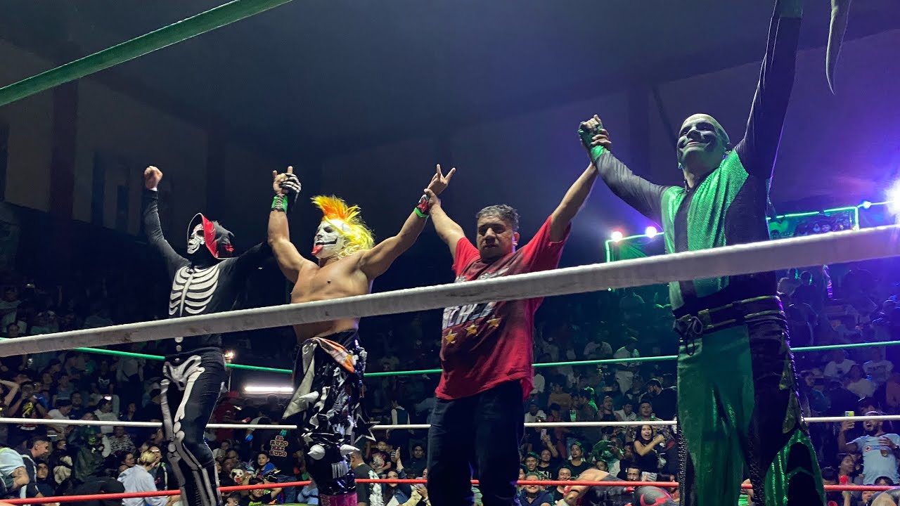 Lucha estelar La Parka, Mr. Iguana y Psycho Clown Vs Abismo Negro Jr, Taurus e Histeria Arena Neza background