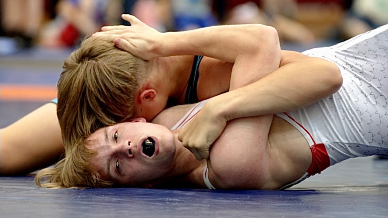 U17 K. Errit (EST) vs R. Tõnismäe (EST) 65kg. Youth boys greco-roman wrestling Estonia. backdrop