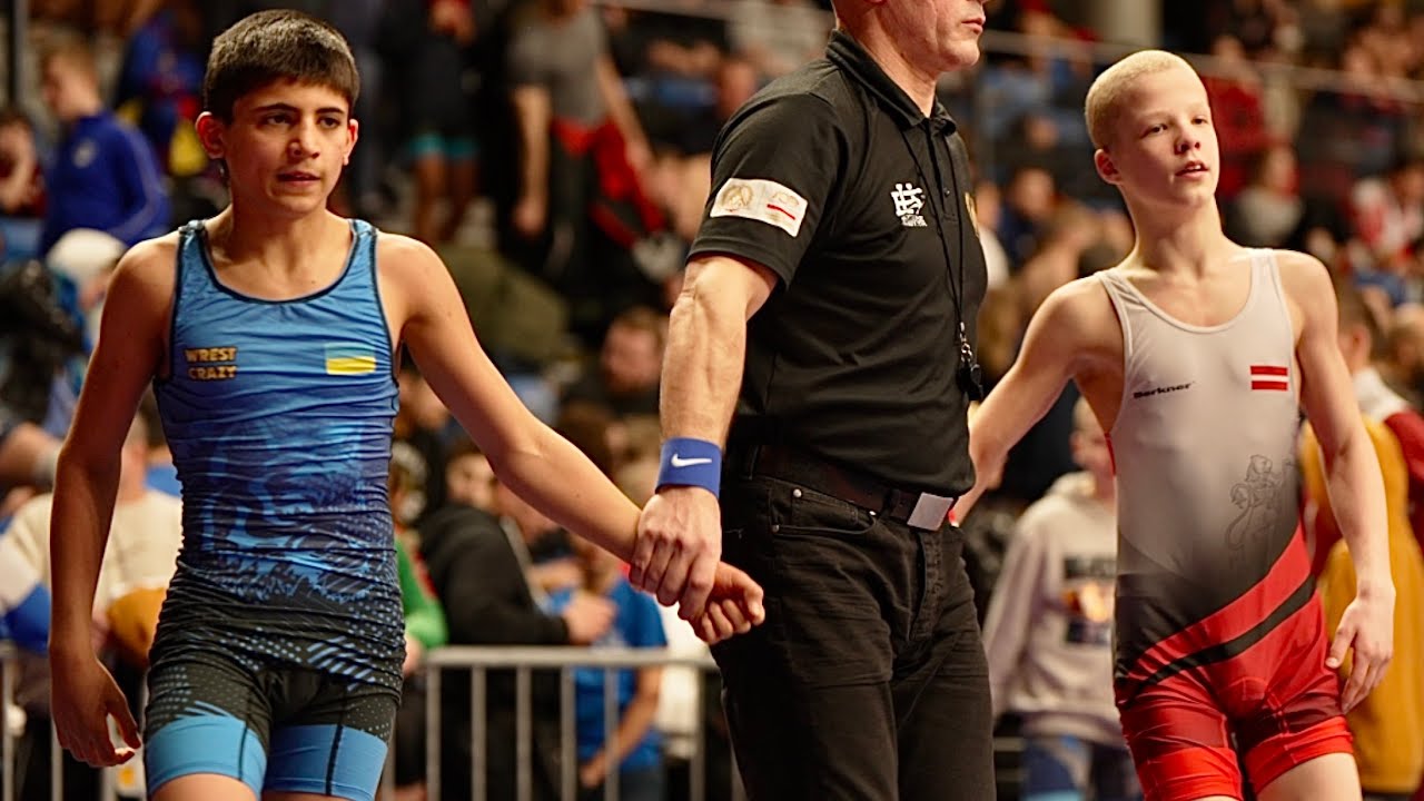 U15 D. Sitovs (LAT) vs R. Aloiev (FRA) 44kg. Freestyle youth boys wrestling.