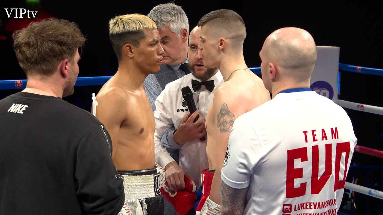 Luke Evans v Robin Zamora at The University of Bolton Stadium 11.03.2023 background
