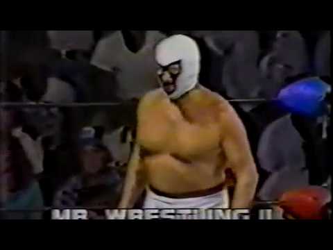 Mr. Wrestling 2 vs Jim Duggan. 1983