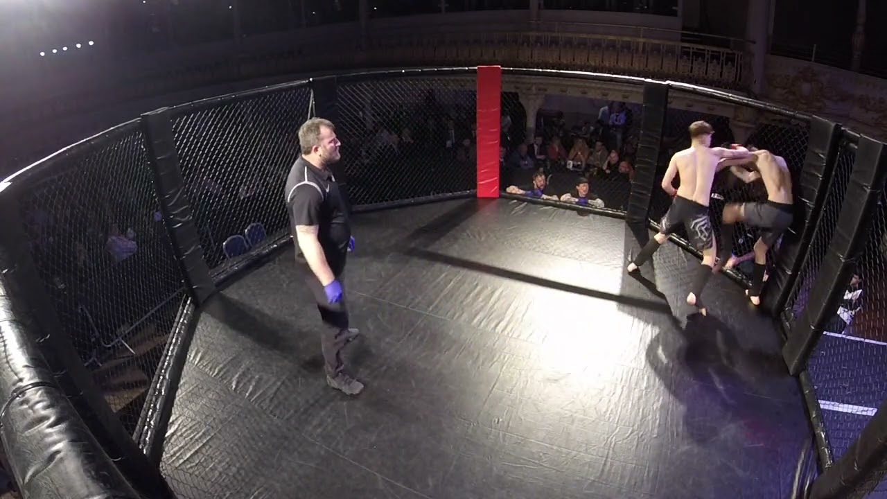 BOURNEMOUTH | MMA | SAMUEL MCCORMACK FORBES VS TOMMY O'CONNELL background