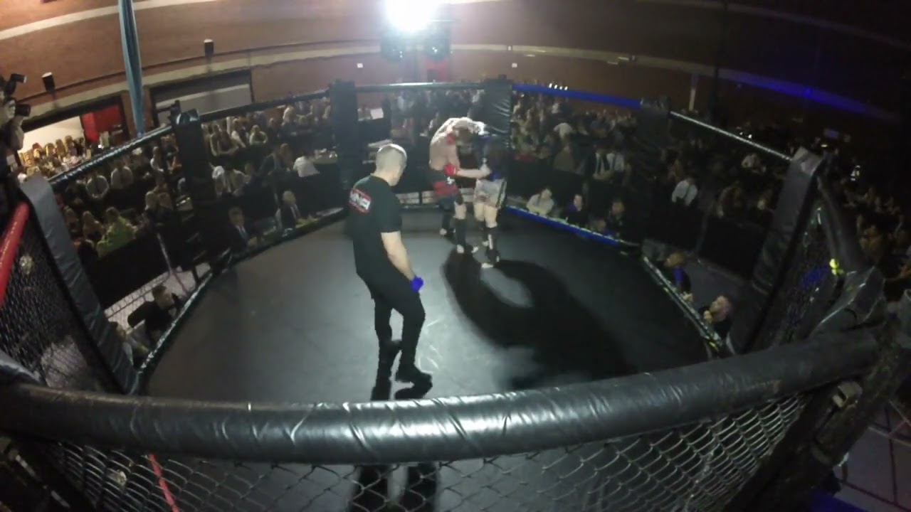 PORTSMOUTH | ULTRA MMA | LIAM PADDOCK VS LOYDE KEANE background