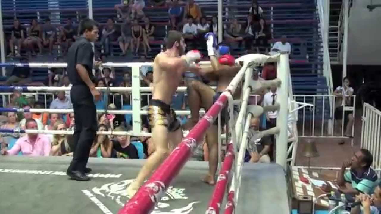 Yusuf Karakaya (Tiger Muay Thai) vs Santichai Sittiprasert @ Bangla Boxing Stadium 28/3/2014 backdrop