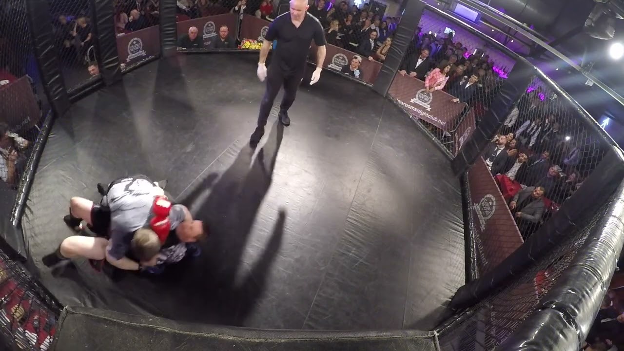 Kent | Ultra MMA | Fight 17