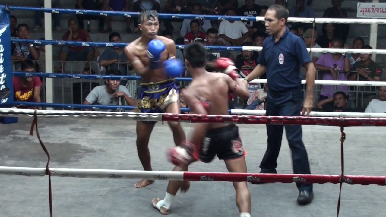 Petdanai TigerMuayThai vs Denchiangrai Sitkuntap 13/5/17 background