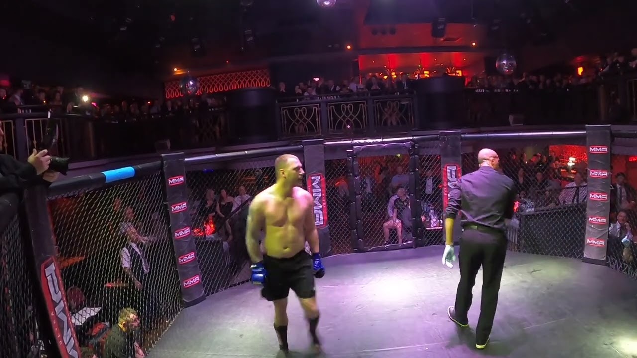 NOTTINGHAM | ULTRA MMA | WILL CUTLER VS LUKASZ WOJTOWICZ background