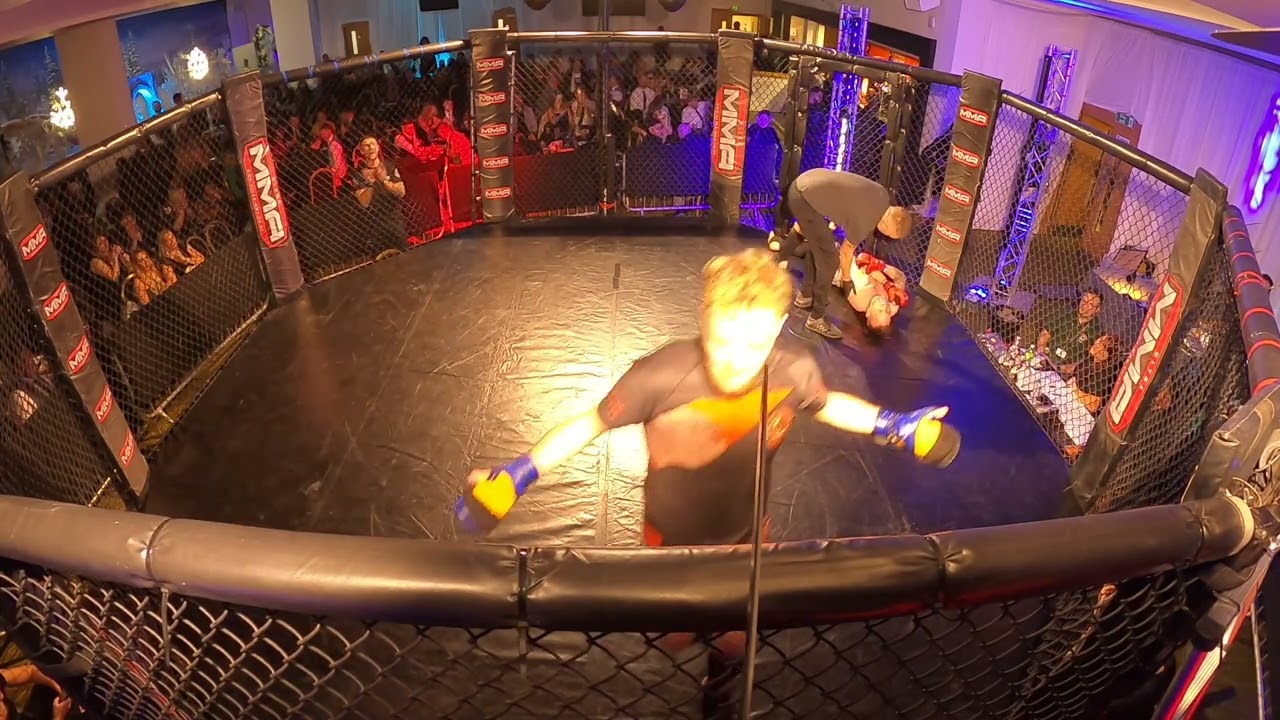 Leicester | Ultra MMA | Johnny Mac VS Jacob Sutton
