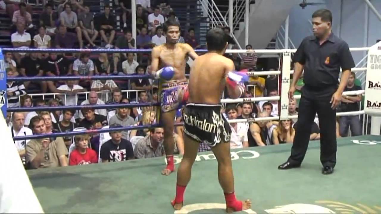 Deachkalon aka Oron (sinbi) in an excellent Muay Thai Fight @ Bangla