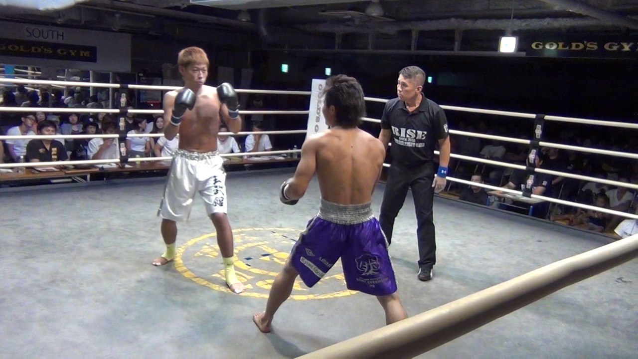 【2015.8.9 RISE ZERO】トモ・ジャンジラ/Tomo Janjira vs 田中直樹/Naoki Tanaka background