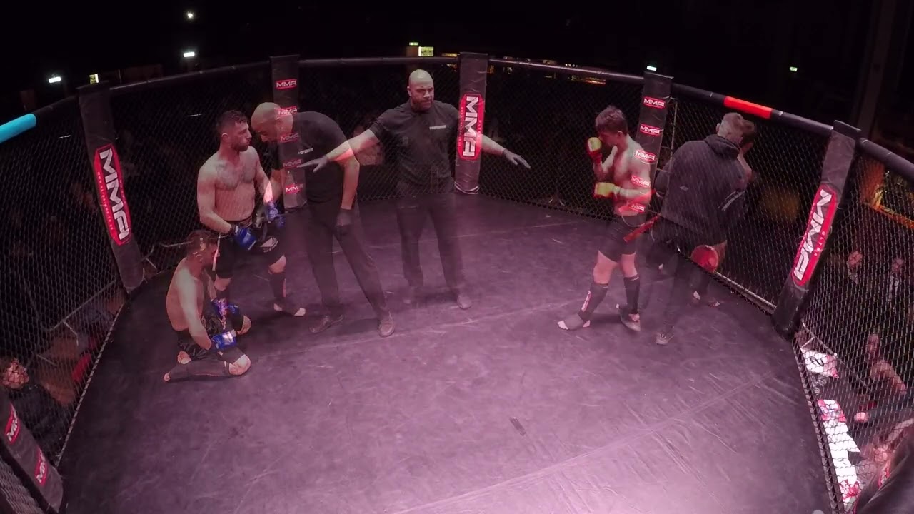 LIVERPOOL | ULTRA MMA | JAY JARDINE VS DRAGOS CAZACU background