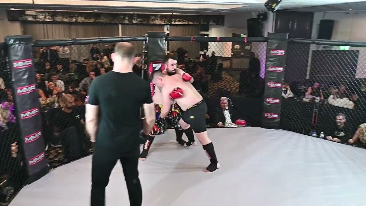 GLASGOW | ULTRA MMA | JAMES McCANN VS PAUL DONNELLY background