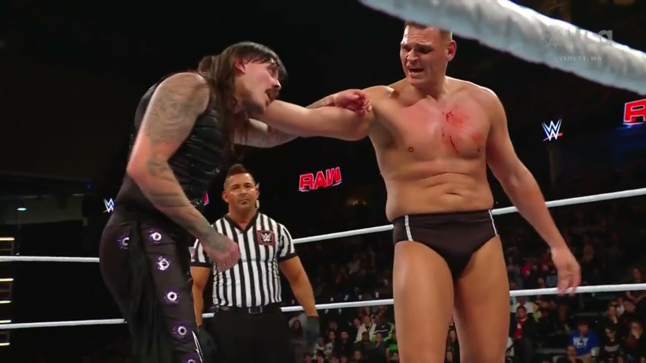 Gunther vs "Dirty" Dominik Mysterio: Raw, Dec. 2, 2024 background
