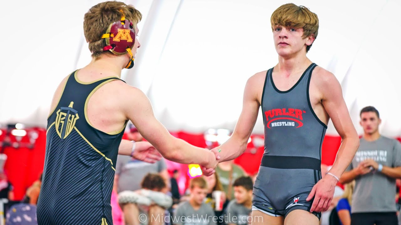 130 – AJ Rallo {G} of BonhommeWC MO defeated Blakelee Bastien {R} of GladiatorsWC WI by 11–1