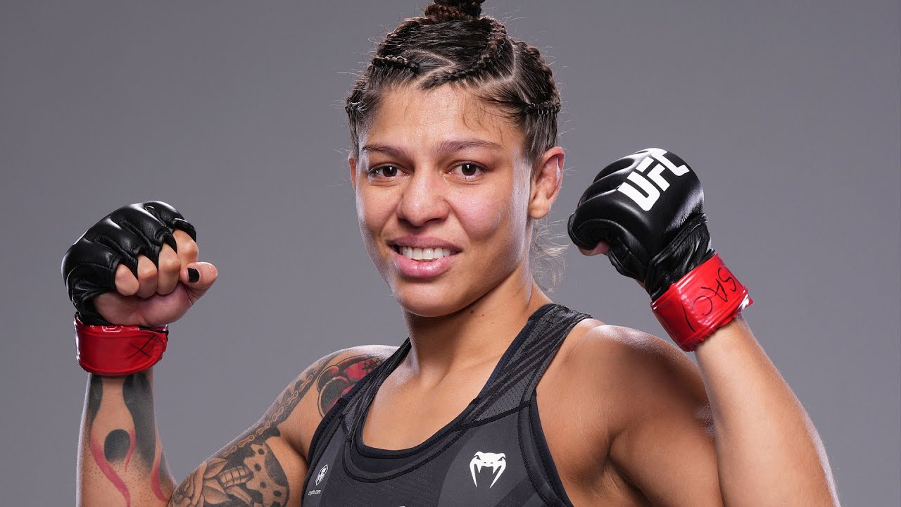 "Treino muita chave de braço por ser fã da Ronda" | Mayra Sheetara | UFC Vegas 59