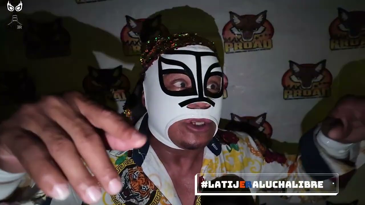 El Salsero: Duro el paso del tiempo, me quedan 5 amigos, la gente me quiere como Salsero o Pierroth backdrop