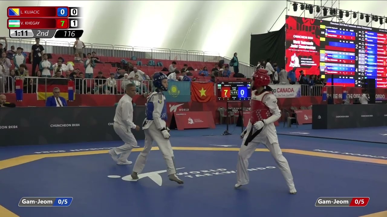 116 Round of 32 Women 42kg BIH L KUJACIC UZB V KHEGAY background