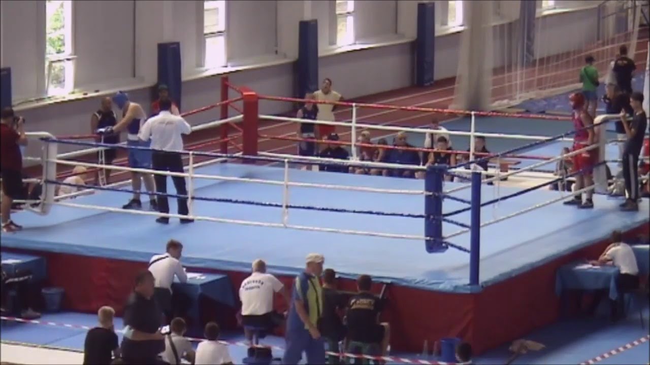 90 кг Богдан Кузин + Виктор Чебаненко Чемпионат Донецкой области по боксу среди молодёжи и юниоров backdrop