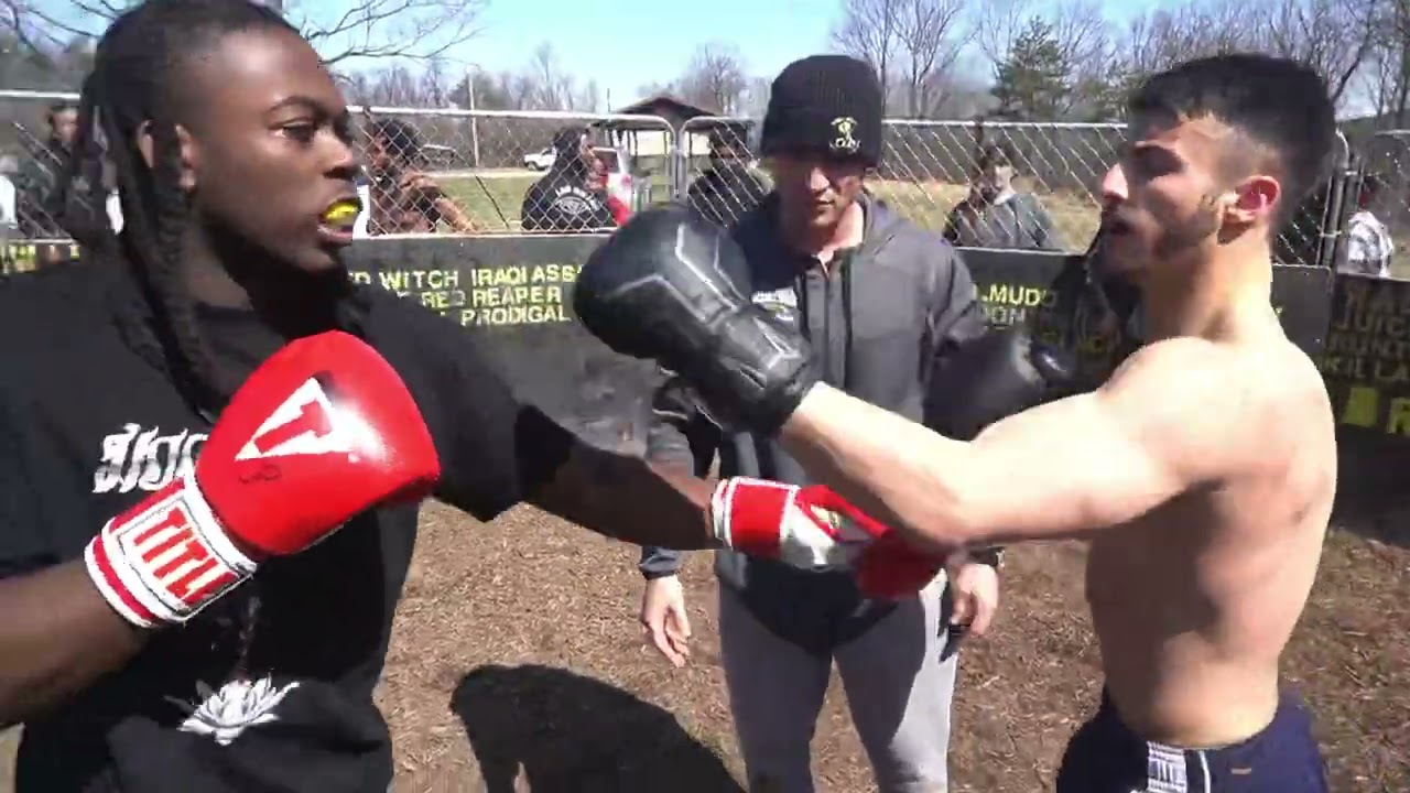 STREETBEEFS | SAINT SHOTTA vs RRR background