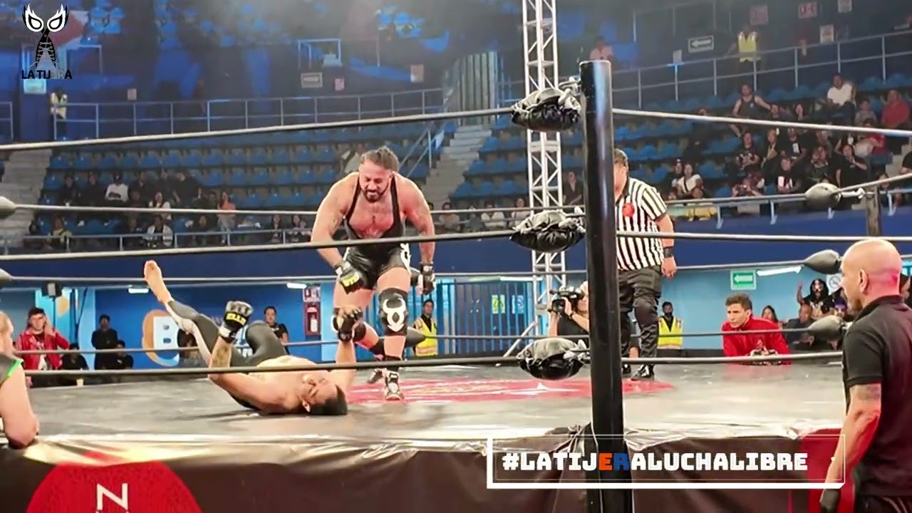 Demonio Infernal Vs Terry Montaño Lucha Libre Vs MMA con Estrellas de la Lucha Libre Azteca background