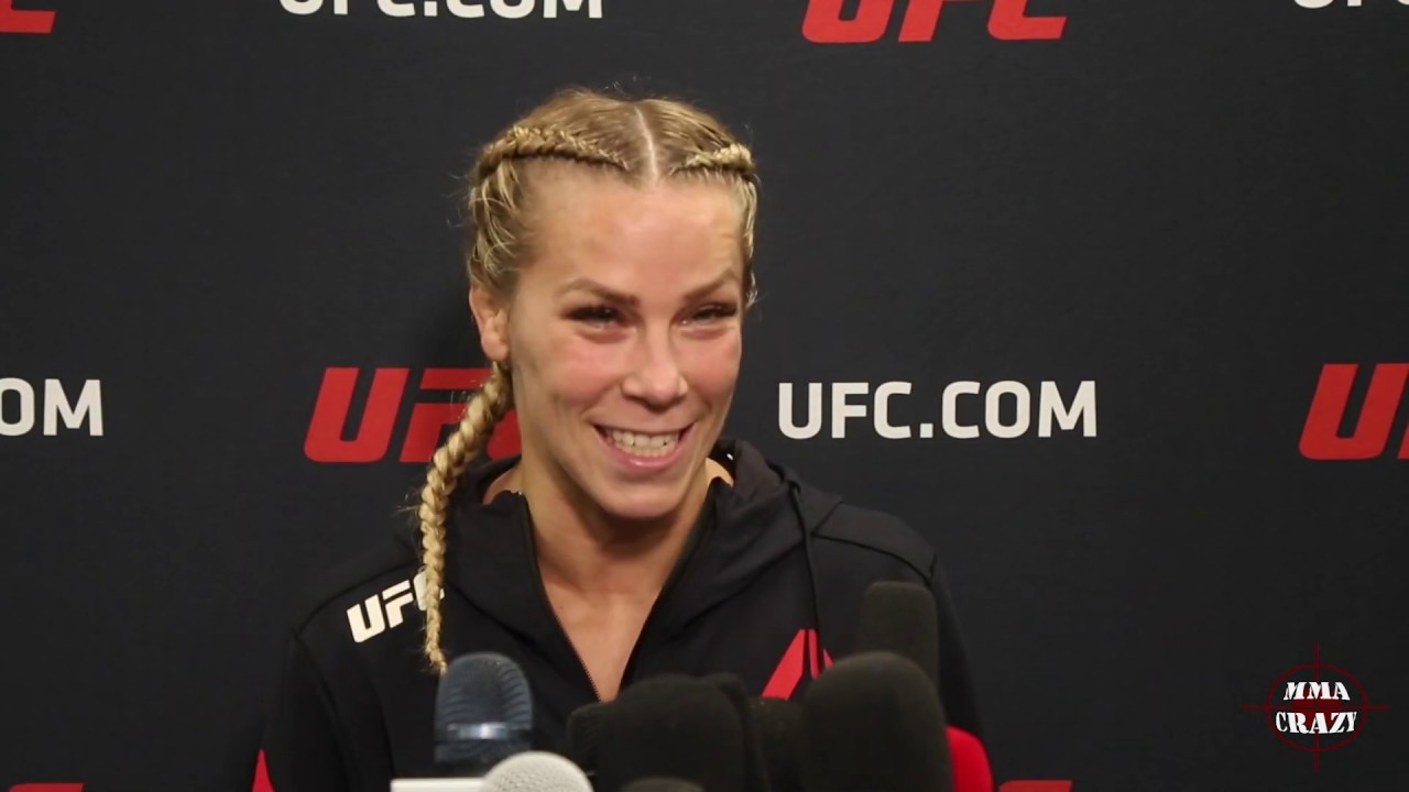 Katlyn Chookagian talks fighting Valentina Shevchenko & win over Jennifer Maia at UFC 244 background