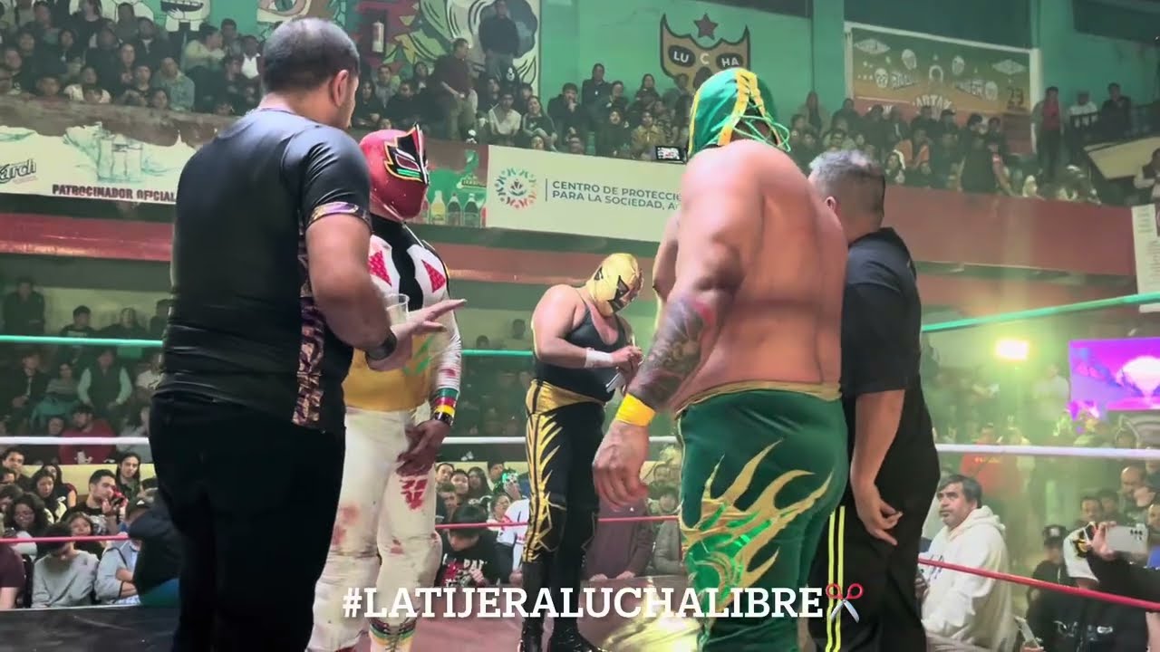 Firman por las máscaras Máscara Sagrada 🆚 Hijo de Fishman 🆚 Brazo Celestial 🆚 Rokambole Jr Max Proad background