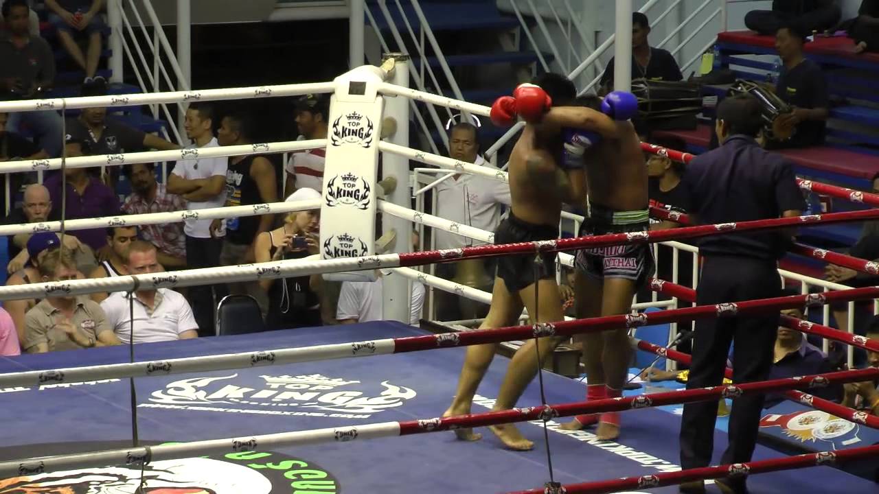Chalee Sinbimuaythai the WMC Champ wins on Points background