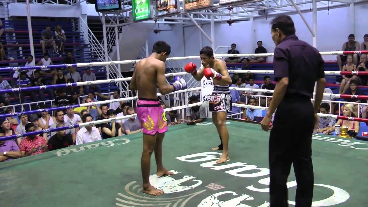 Tee Sinbi, young brother of Sun Sinbi wins by KO