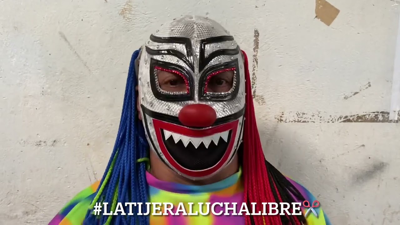 Payaso Cocolores: Soy promotor, luchador y taquero. Darle oportunidad a los jóvenes backdrop