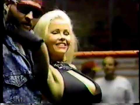 USWA TV 12/11/1993: The Gilberts vs. Far 2 Wild (Chris Michaels/Todd Morton) Plus: Vampire Warrior