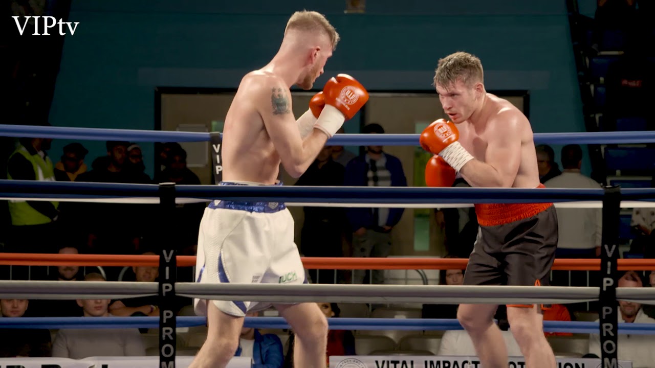 Charlie Schofield v Kent Kauppinen 6 10 2018 at Oldham Leisure Centre background