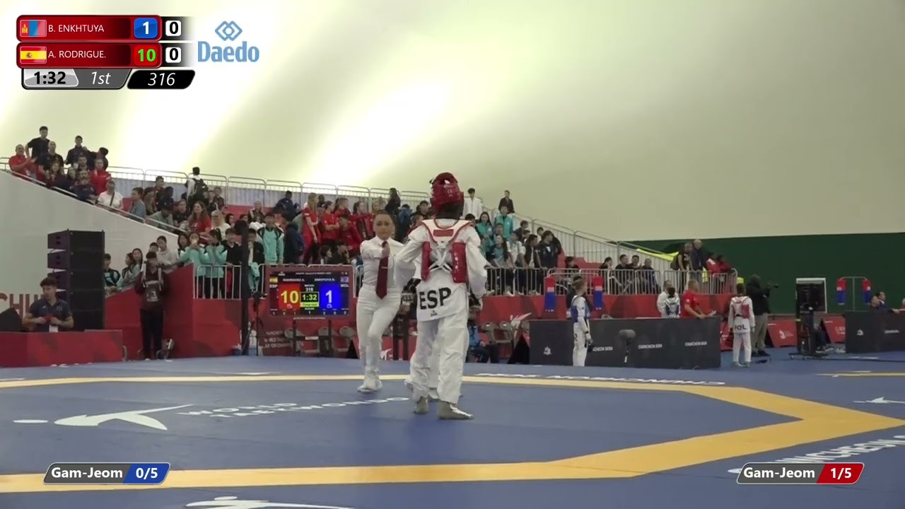 316 Round of 32 Women 42kg MGL B ENKHTUYA ESP A RODRIGUE