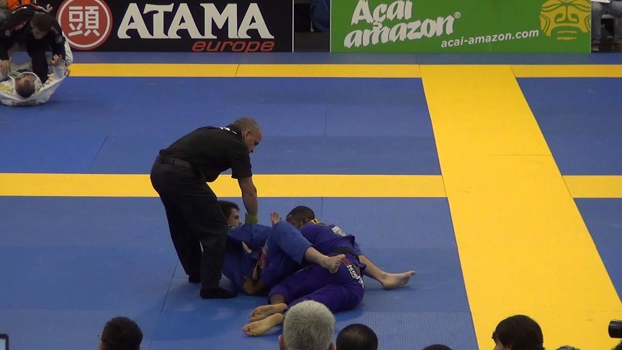 Jake Mackenzie vs Alan do Nascimento "Finfou" IBJJF EUROPEAN 2013 background