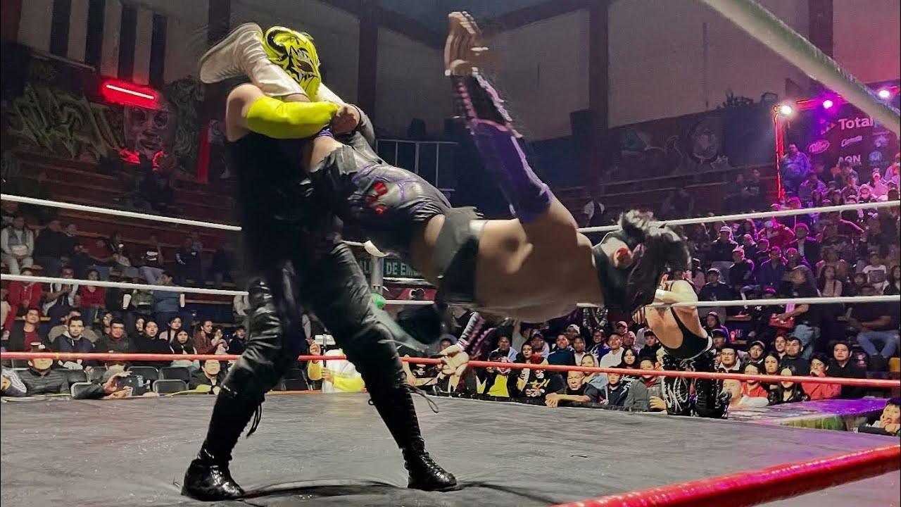 Atómicos del Aire: Tiago, Sol, Torito Negro y Skayler 🆚 Noisy Boy, Spider Fly, Shao y Galio