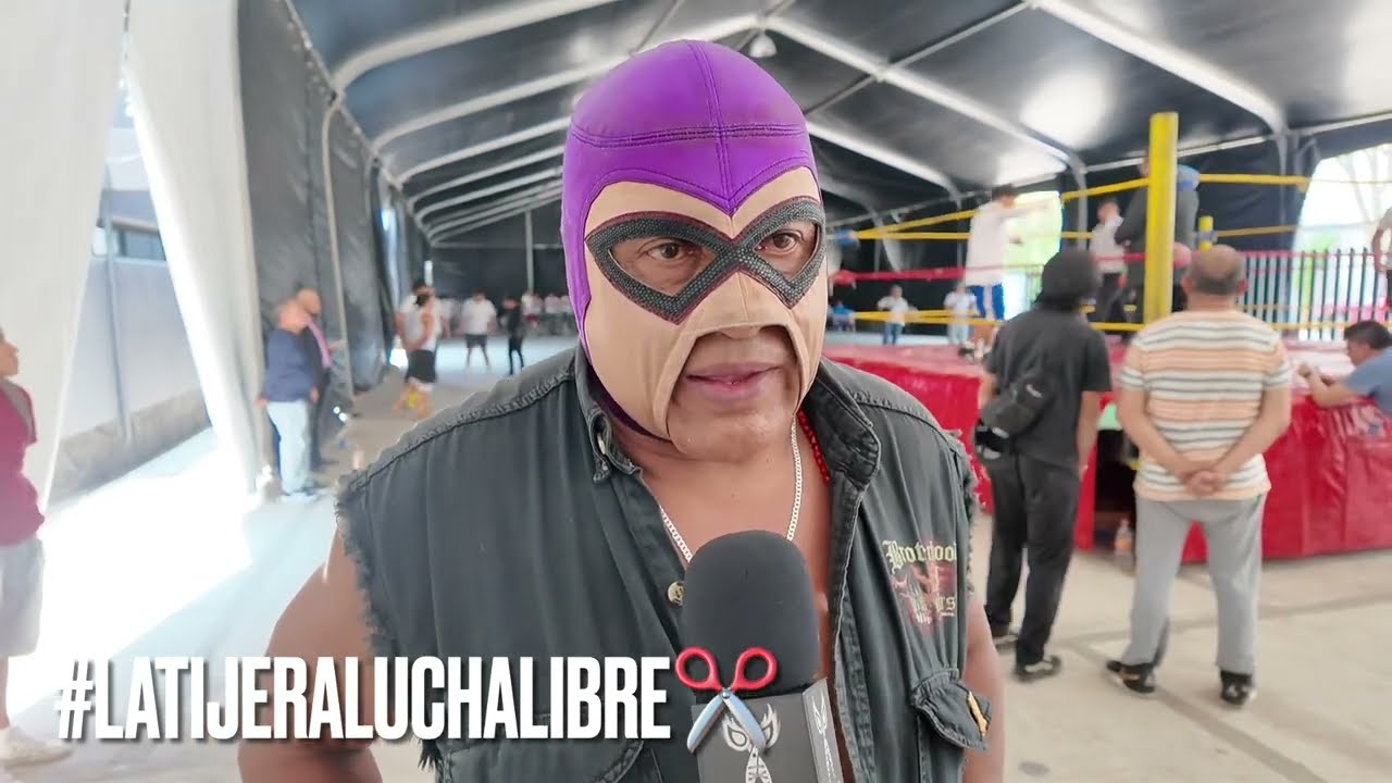 El Fantasma: La WWE le mandó un cinturón al Hijo del Santo. Lucha olímpica y a rendir la base background