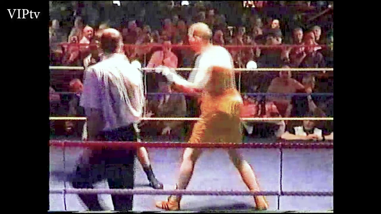 James 'Shinny' Davenport v William Webster at the Willows, Salford 23.12.2001