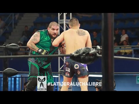 Fresero Jr Vs Tiburón en la batalla de MMA Vs Lucha Libre con ELLA