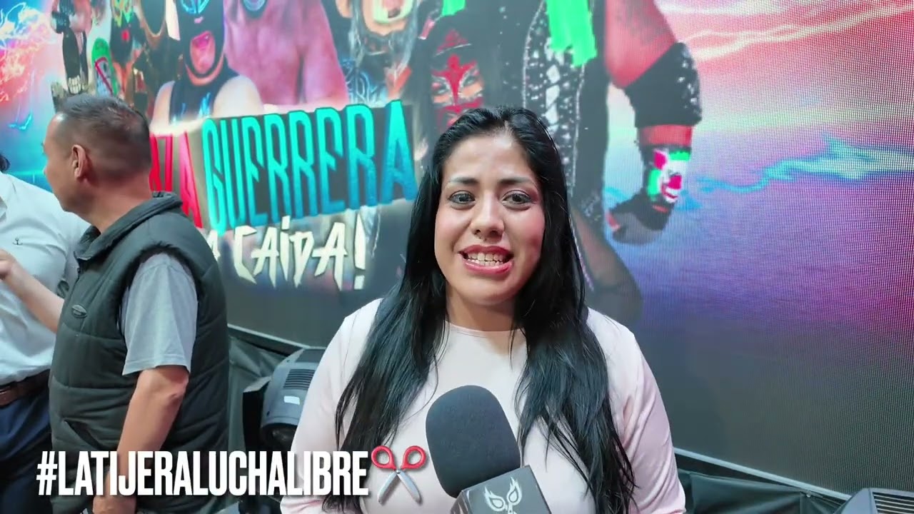Lolita: Un orgullo estar en esta función. Lo Hijo del Pirata, yo tuve mis razones para hacerlo background