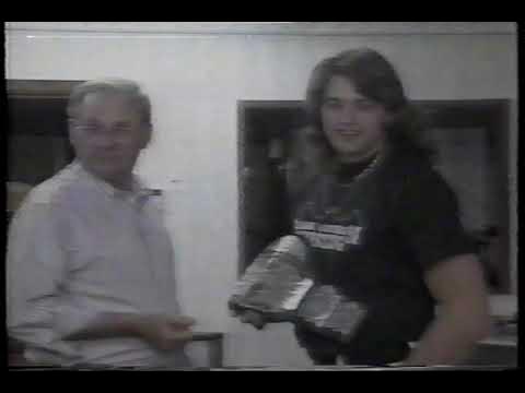 Ozark Mountain Wrestling 11/25/95 background