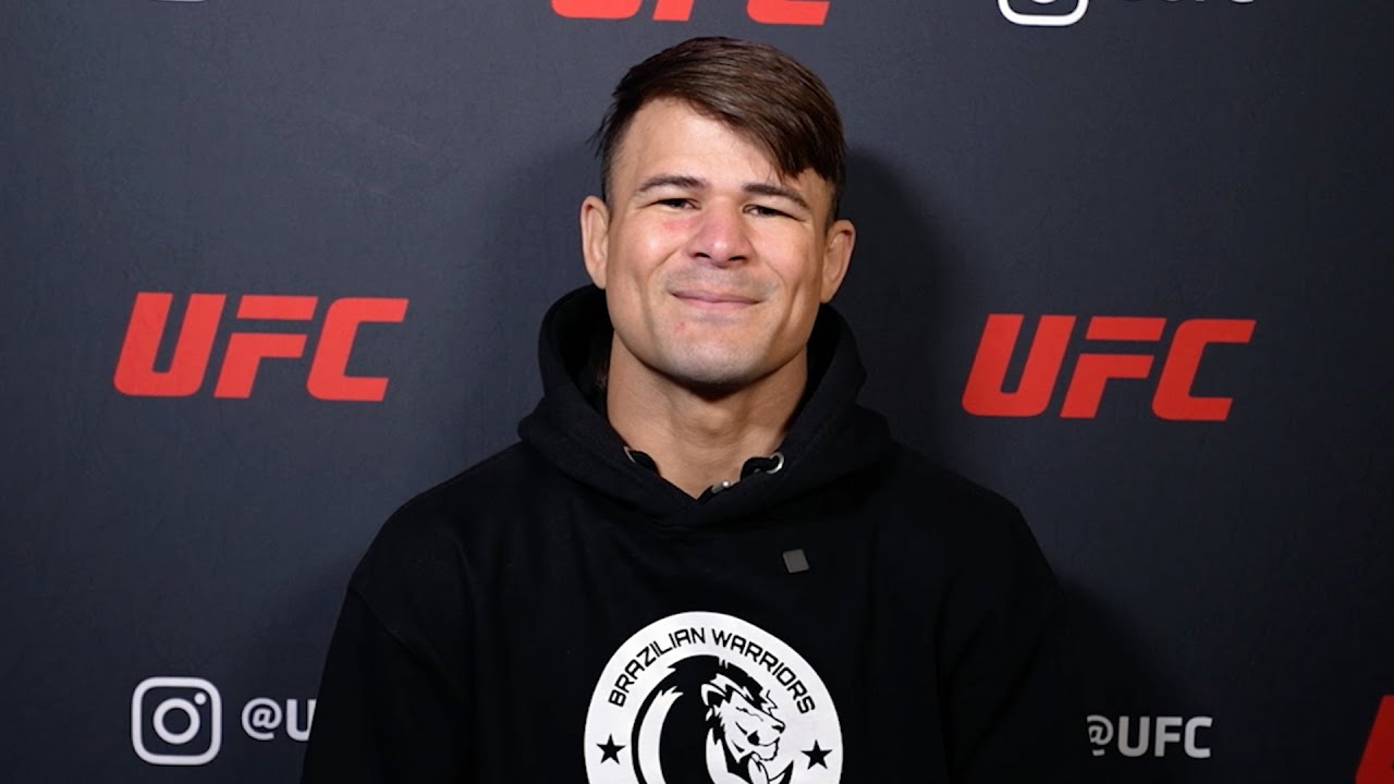 Diego Lopes: "Serei o mesmo de sempre e vou buscar finalizar a luta" | UFC 295 background