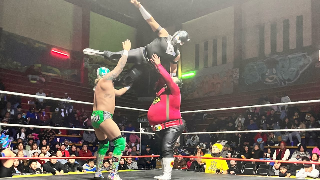 Pancho Pantera, Mayin Fly y Vertical Vs Choche Man, Cerebro Negro Jr con Neurona y Dragón Supremo background